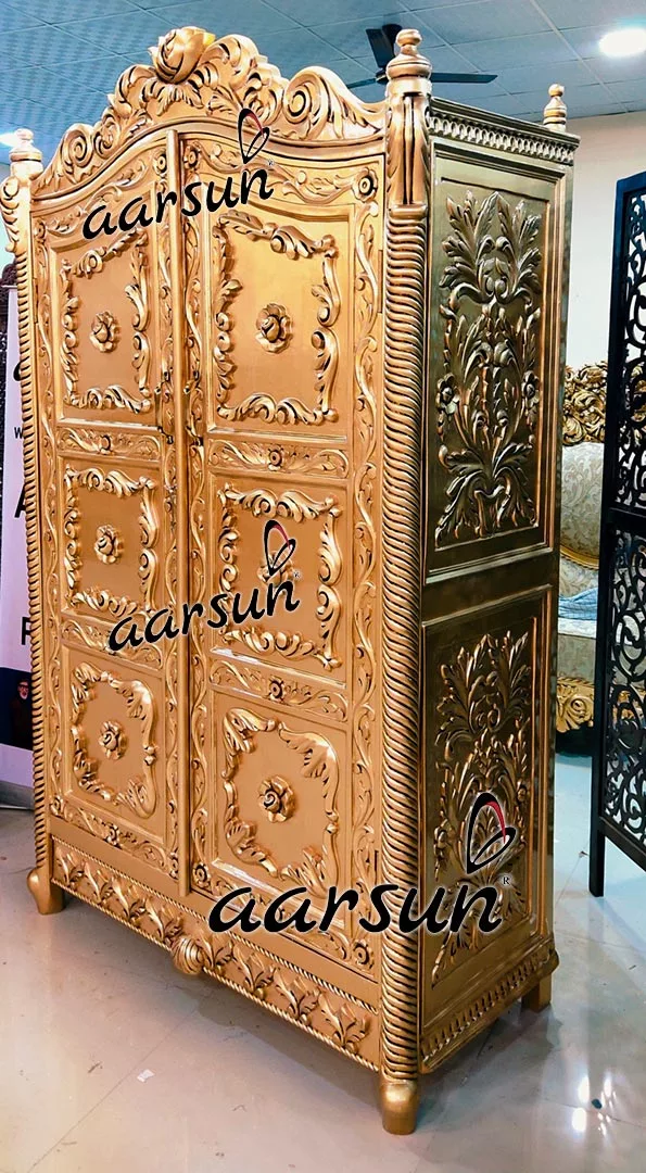 Royal Wardrobe in Teak view 4